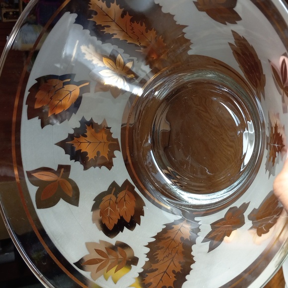 Vintage Libbey Golden Foliage serving bowl - Picture 9 of 9
